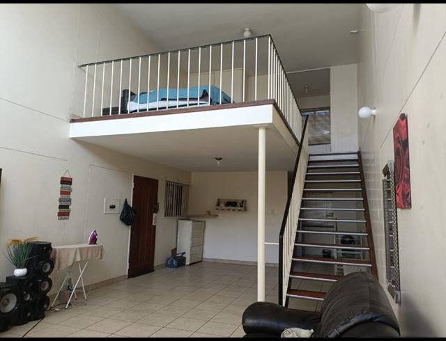 1 BEDROOM APARTMENT FOR SALE IN SUNNYSIDE